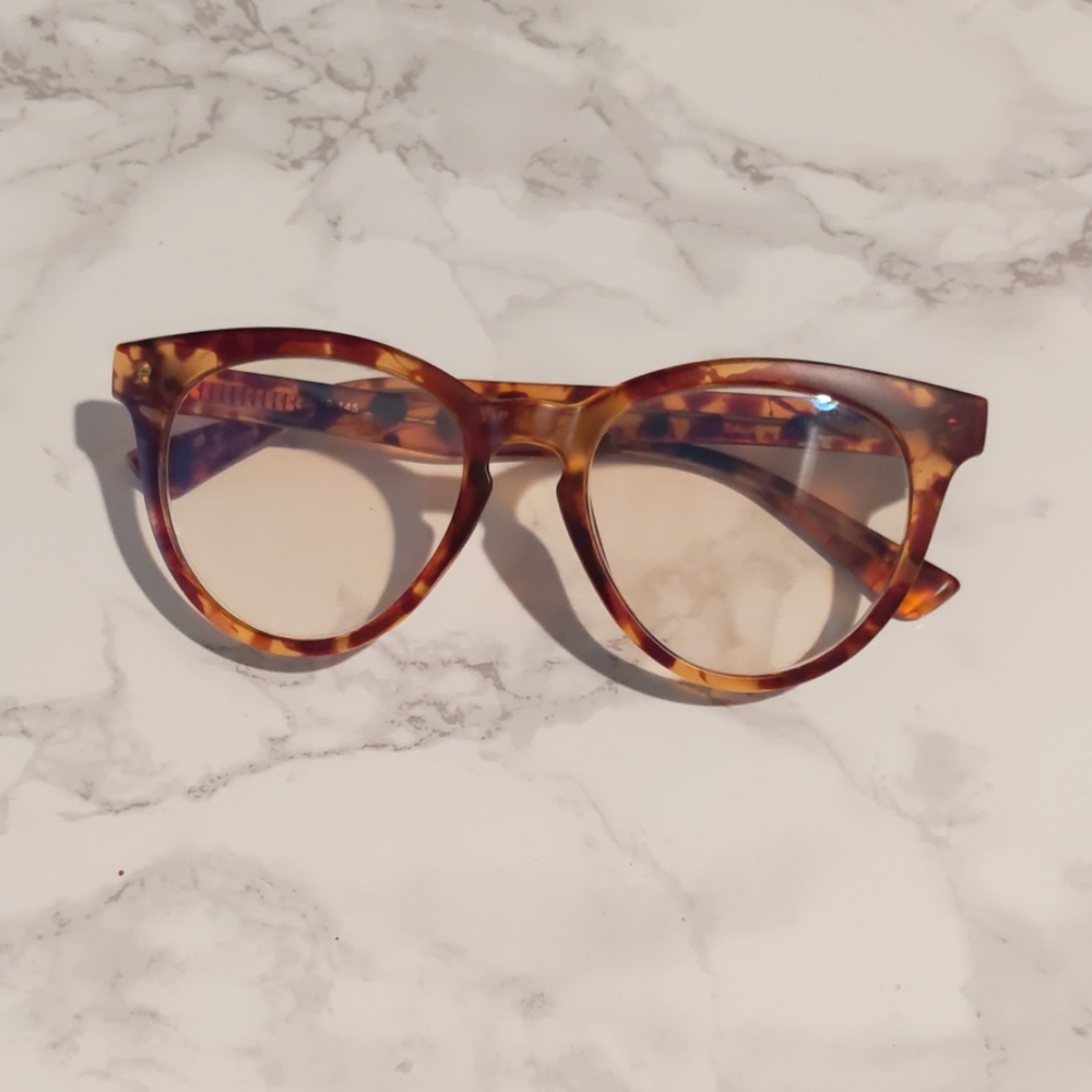 Prive Revaux Julia Blue Light Glasses with case
